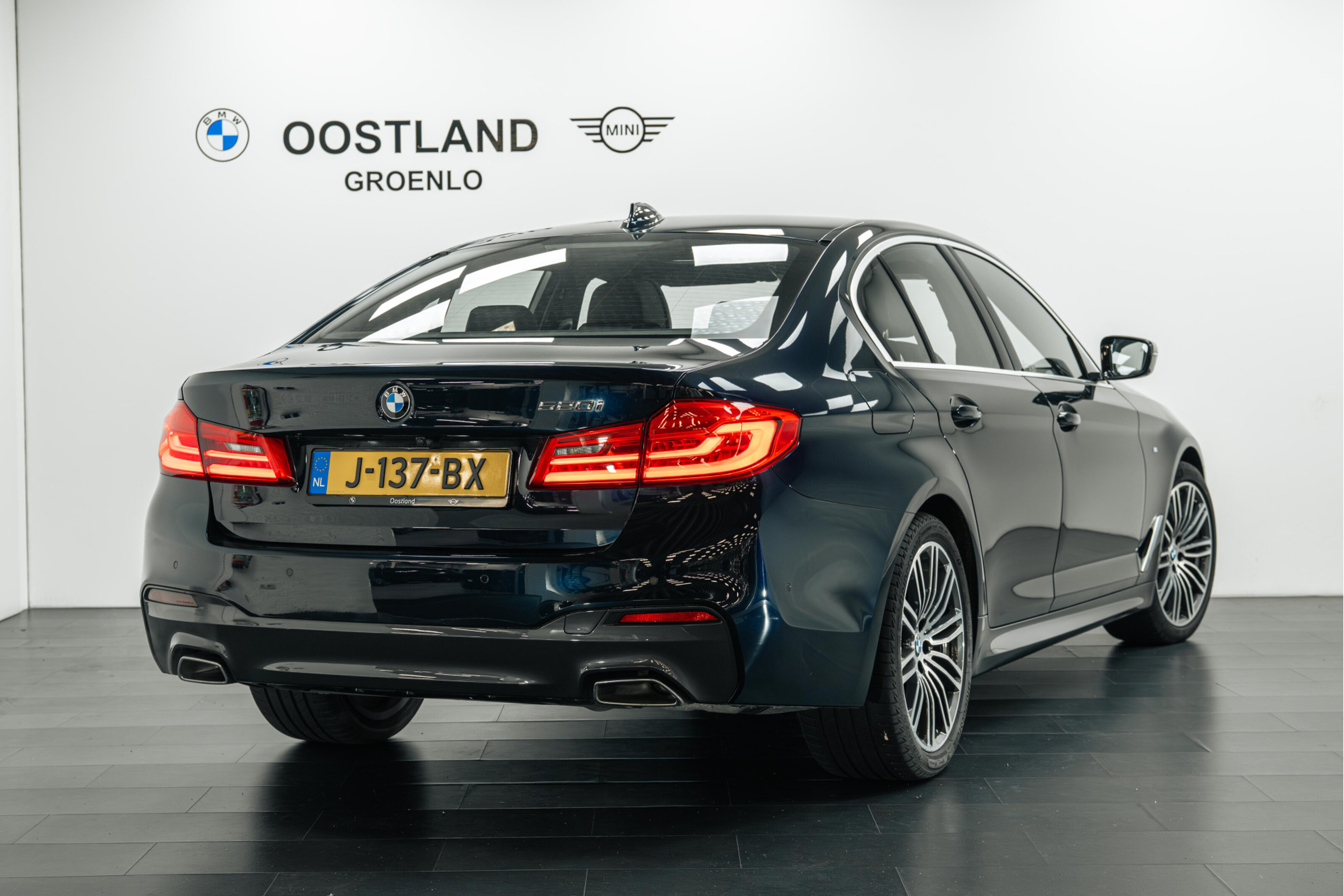 BMW 5 Serie 520i High Executive M Sport Automaat
