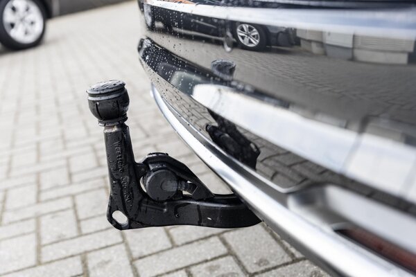 trekhaak wegklapbaar