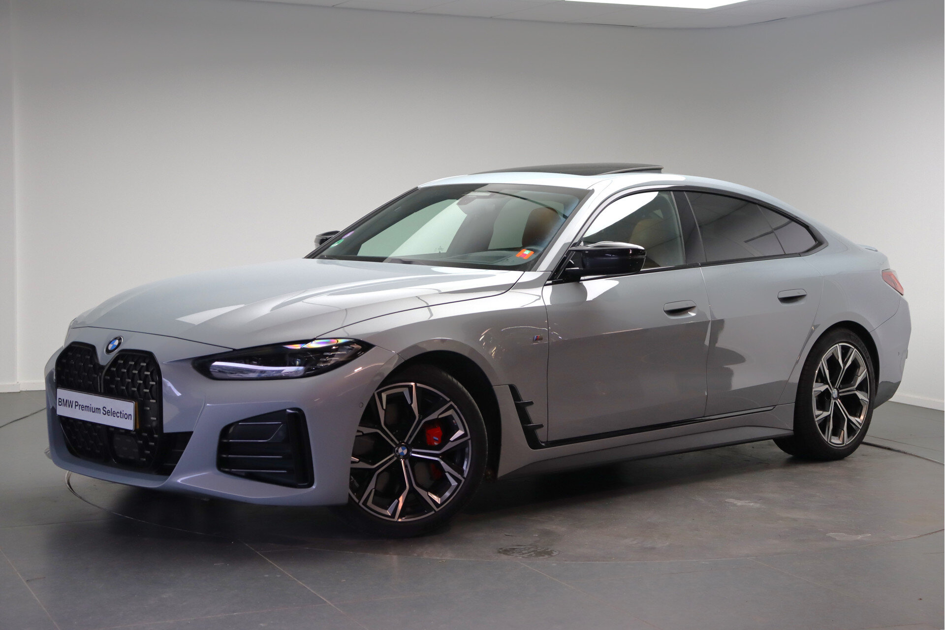 BMW 4 Serie Gran Coupé M440i xDrive High Executive Automaat