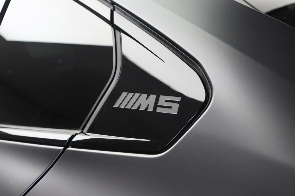 BMW M5 9