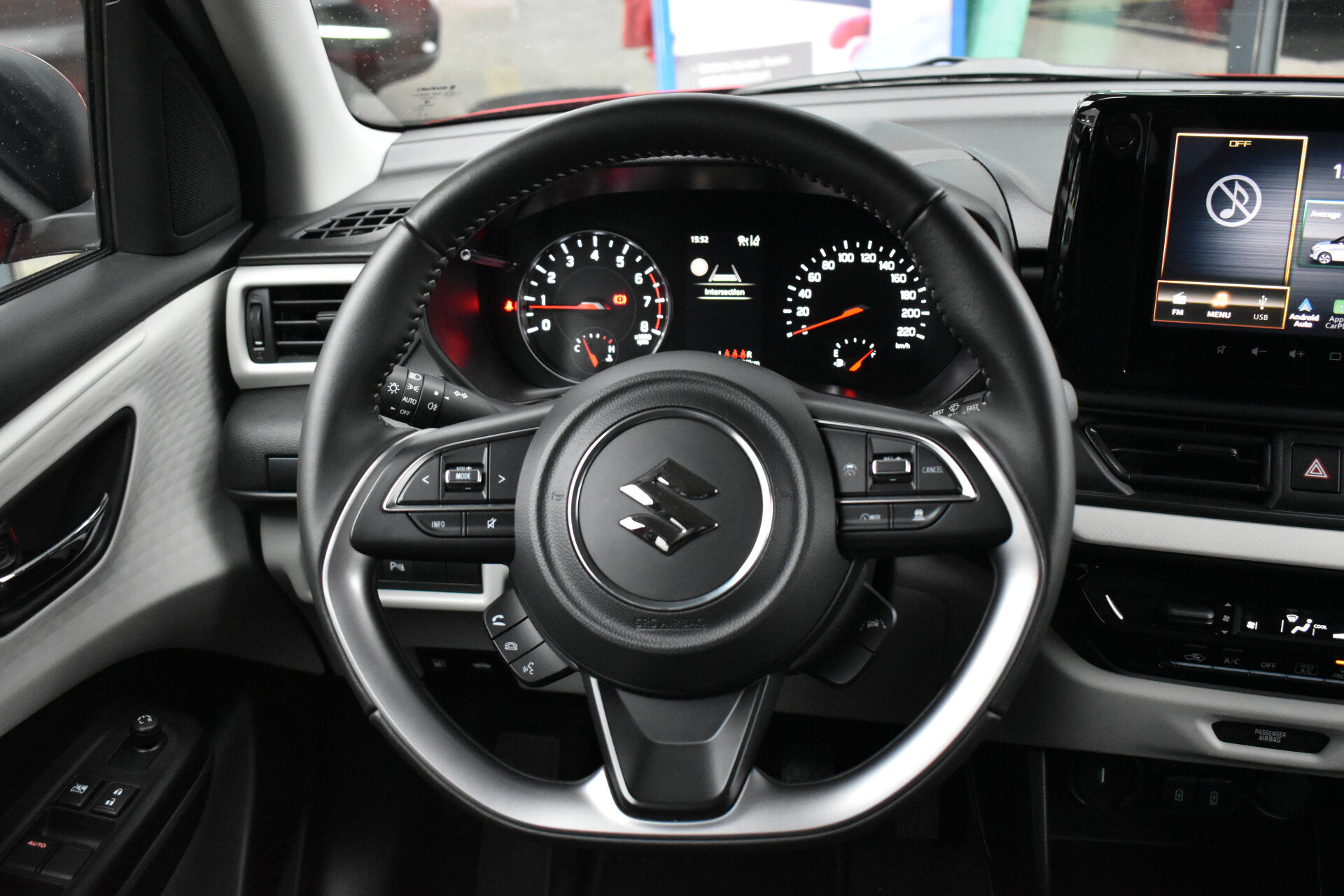 Suzuki Swift 1.2 Select Smart Hybrid 82pk - Afbeelding 2