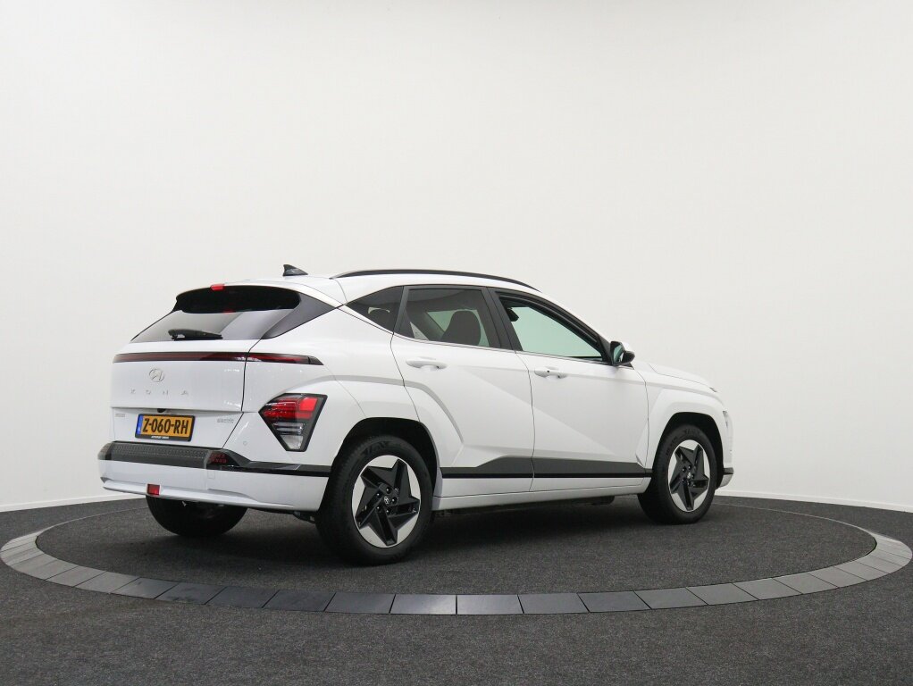Hyundai Kona Comfort Smart 65.4 kWh | SOH 100% | Private lease 609 - Afbeelding 3