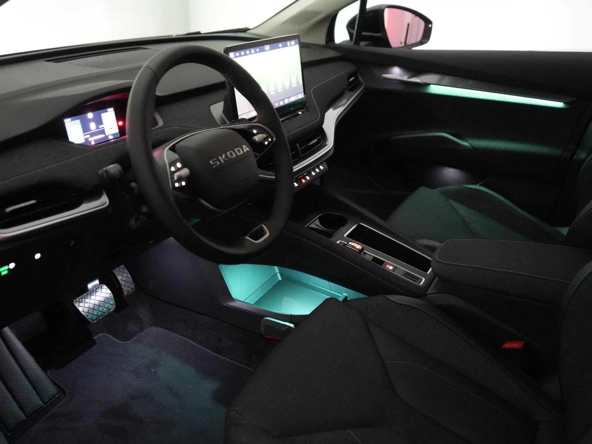 Skoda Elroq Business Edition Elektromotor 150 kW / 204 PK SUV  - Afbeelding 2