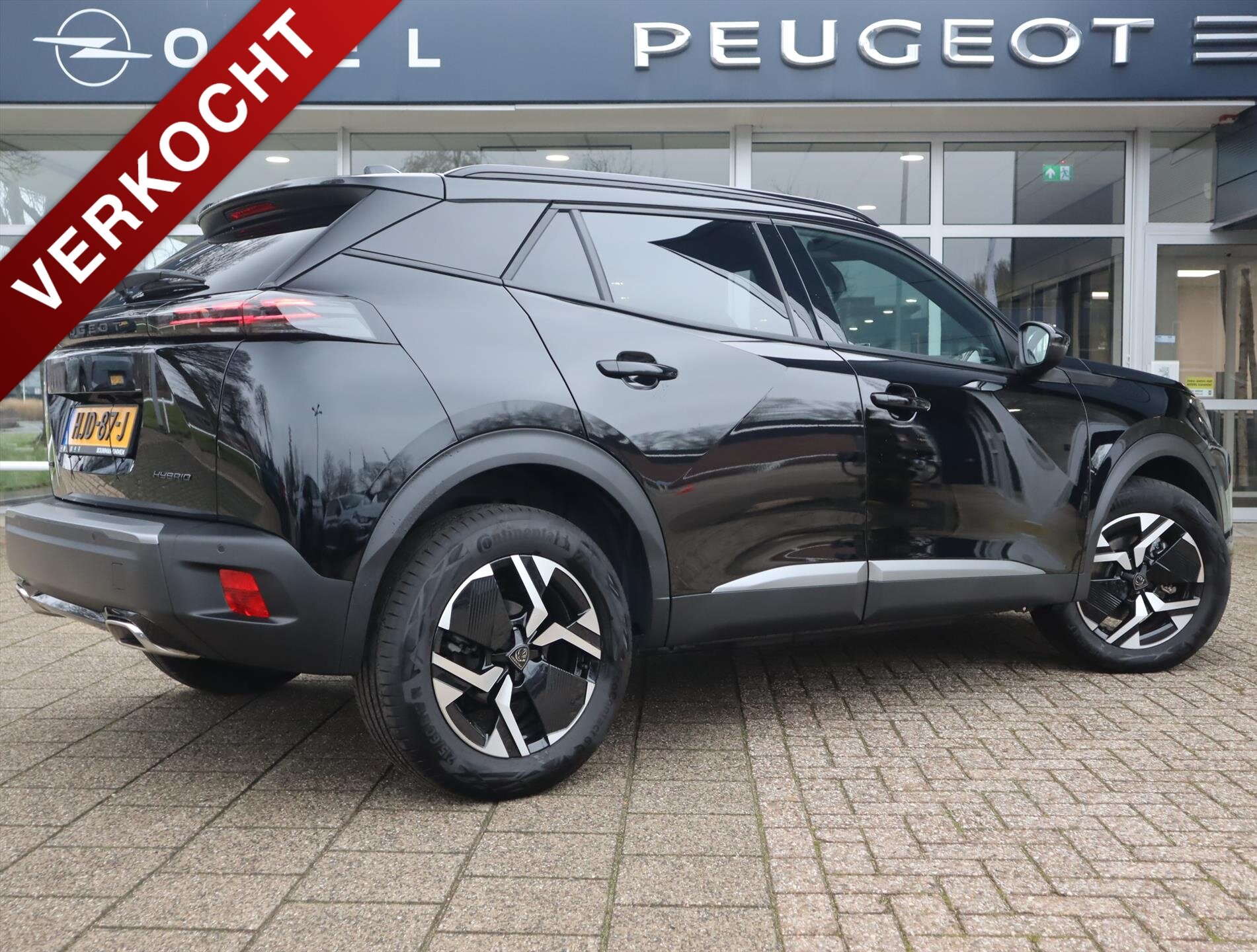 Peugeot 2008 SUV Allure Mild Hybride 145PK e-DCS6 Automaat, Rijklaarprijs, Navigatie Parkeersensoren DAB+ LED