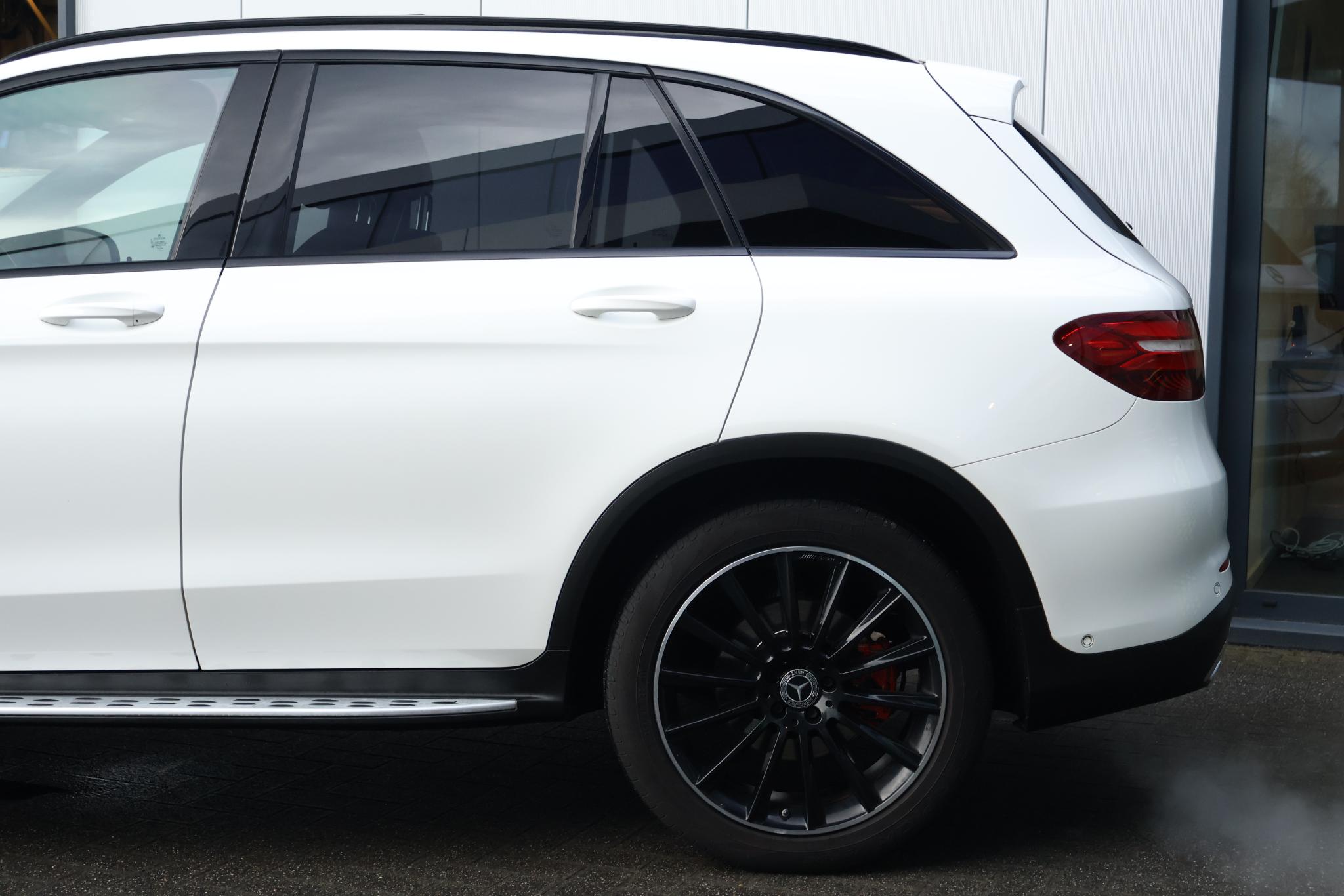 Mercedes-Benz GLC 220 d 4MATIC Premium Plus - Bild 5