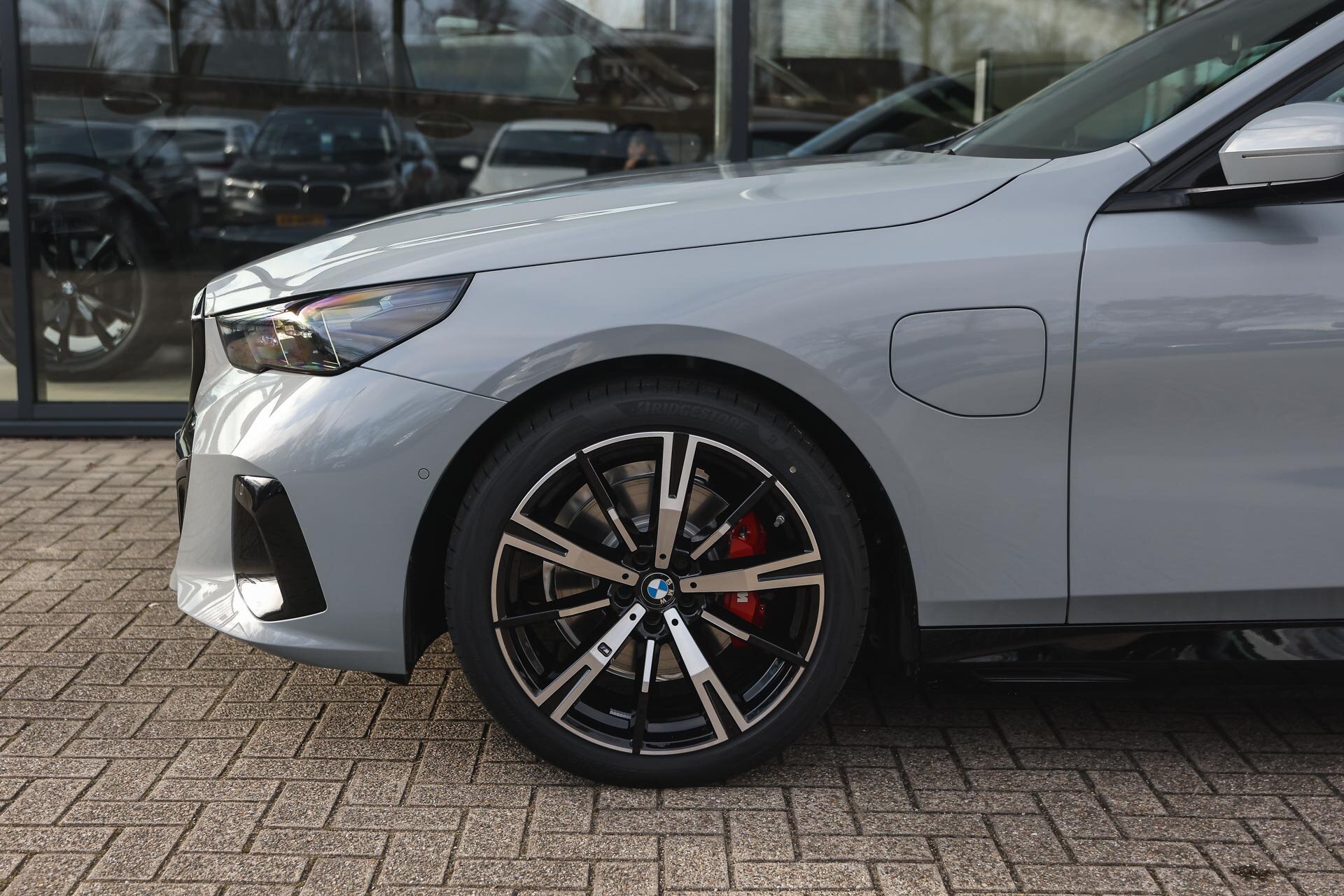 BMW 5 Serie Touring 530e M Sport Automaat - Afbeelding 4