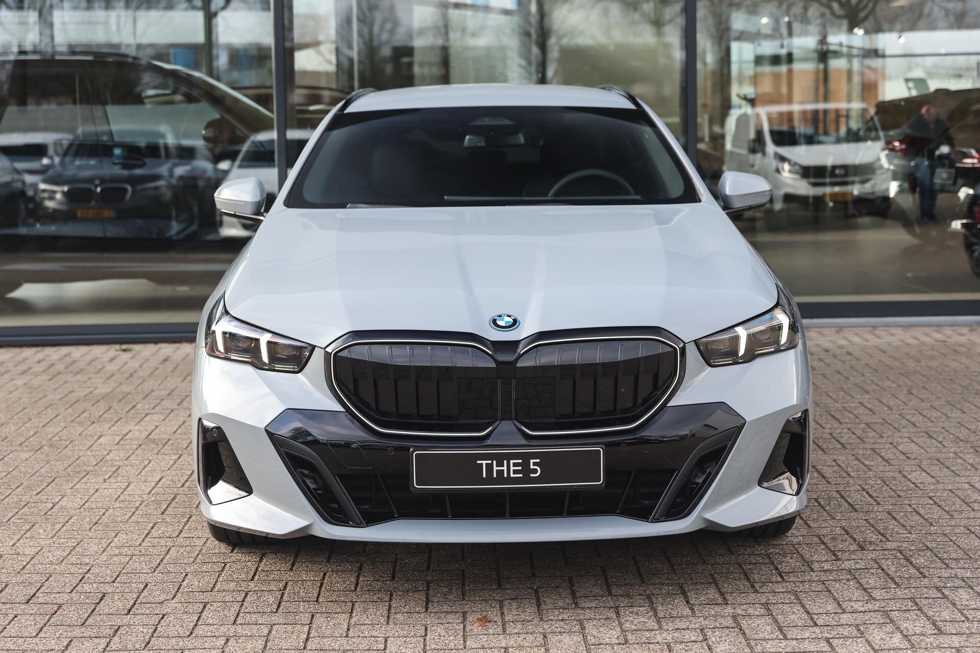 BMW 5 Serie Touring 530e M Sport Automaat - Afbeelding 5