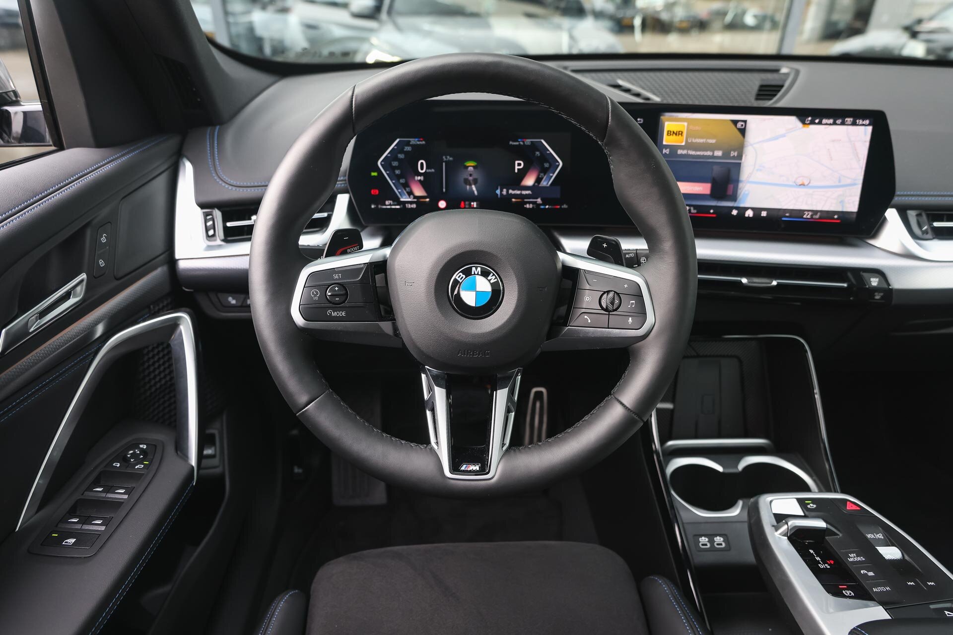 BMW X1 sDrive18i M Sport Automaat - Afbeelding 3