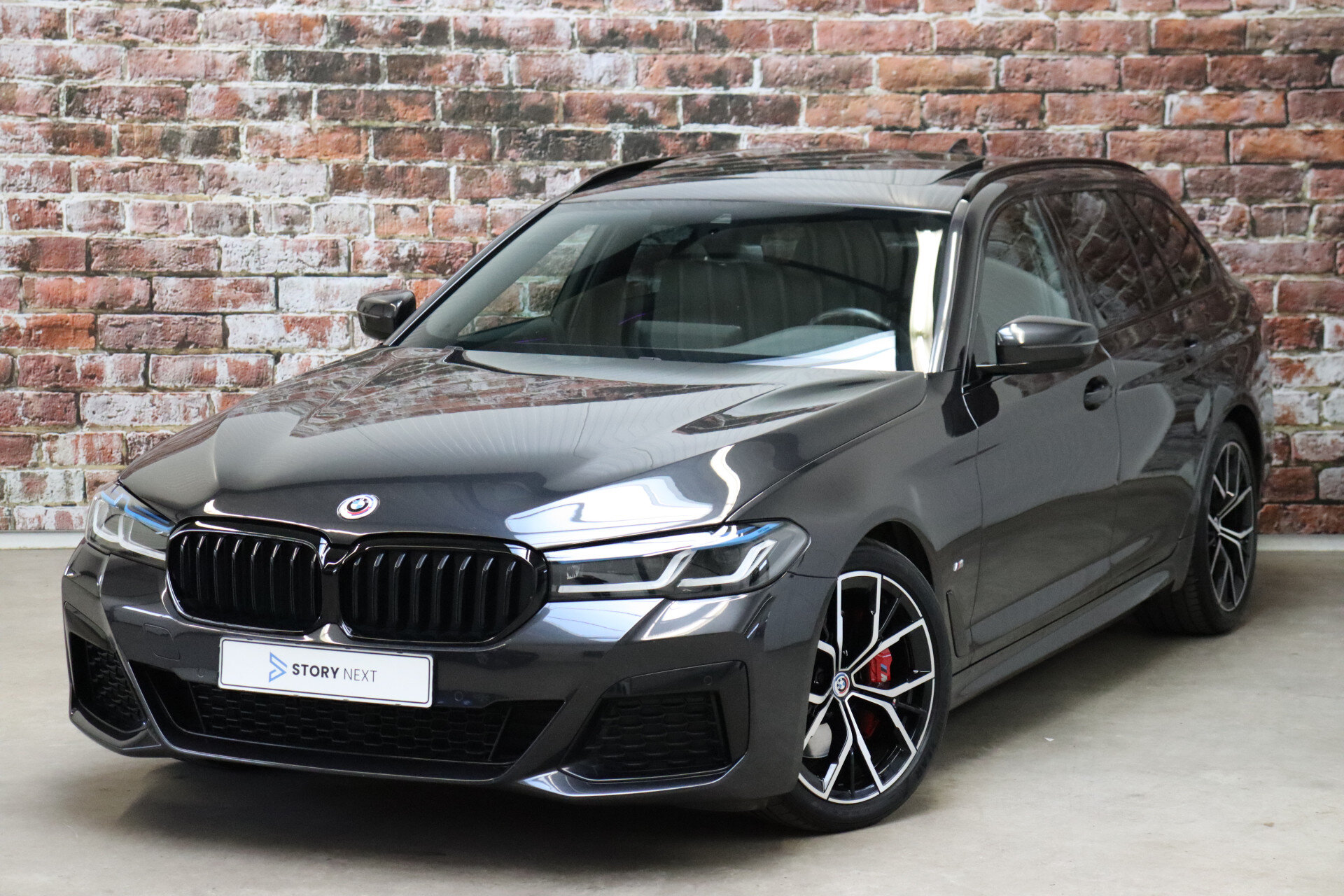 BMW 5 Serie Touring 520i High Executive M Sport Pakket Automaat