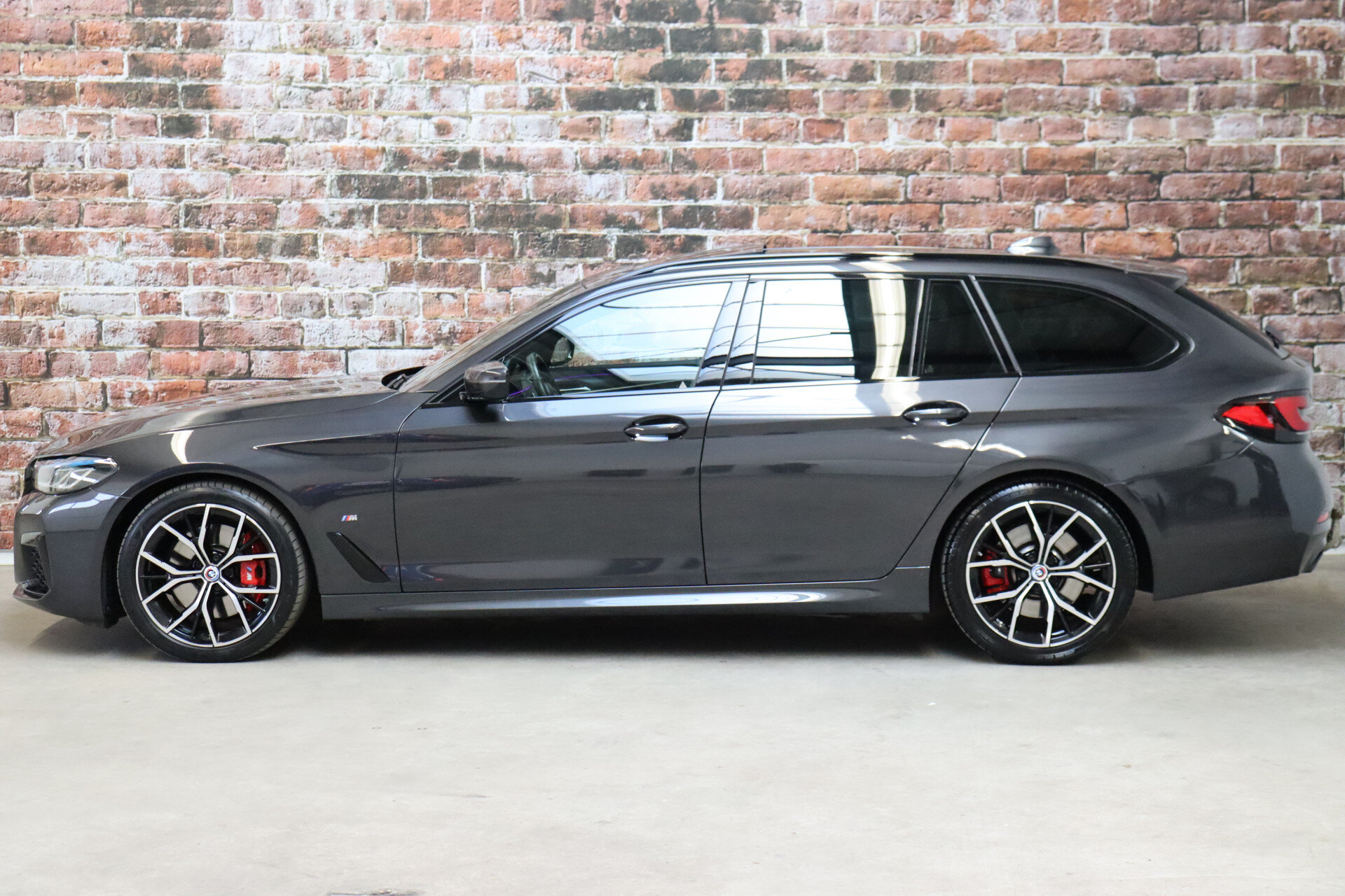 BMW 5 Serie Touring 520i High Executive M Sport Pakket Automaat - Afbeelding 3