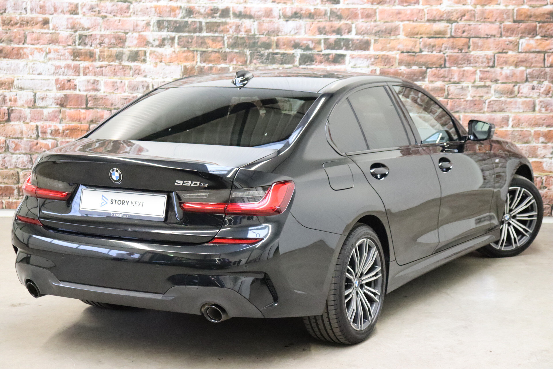 BMW 3 Serie Sedan 330e High Executive M Sport Pakket Automaat - Afbeelding 4