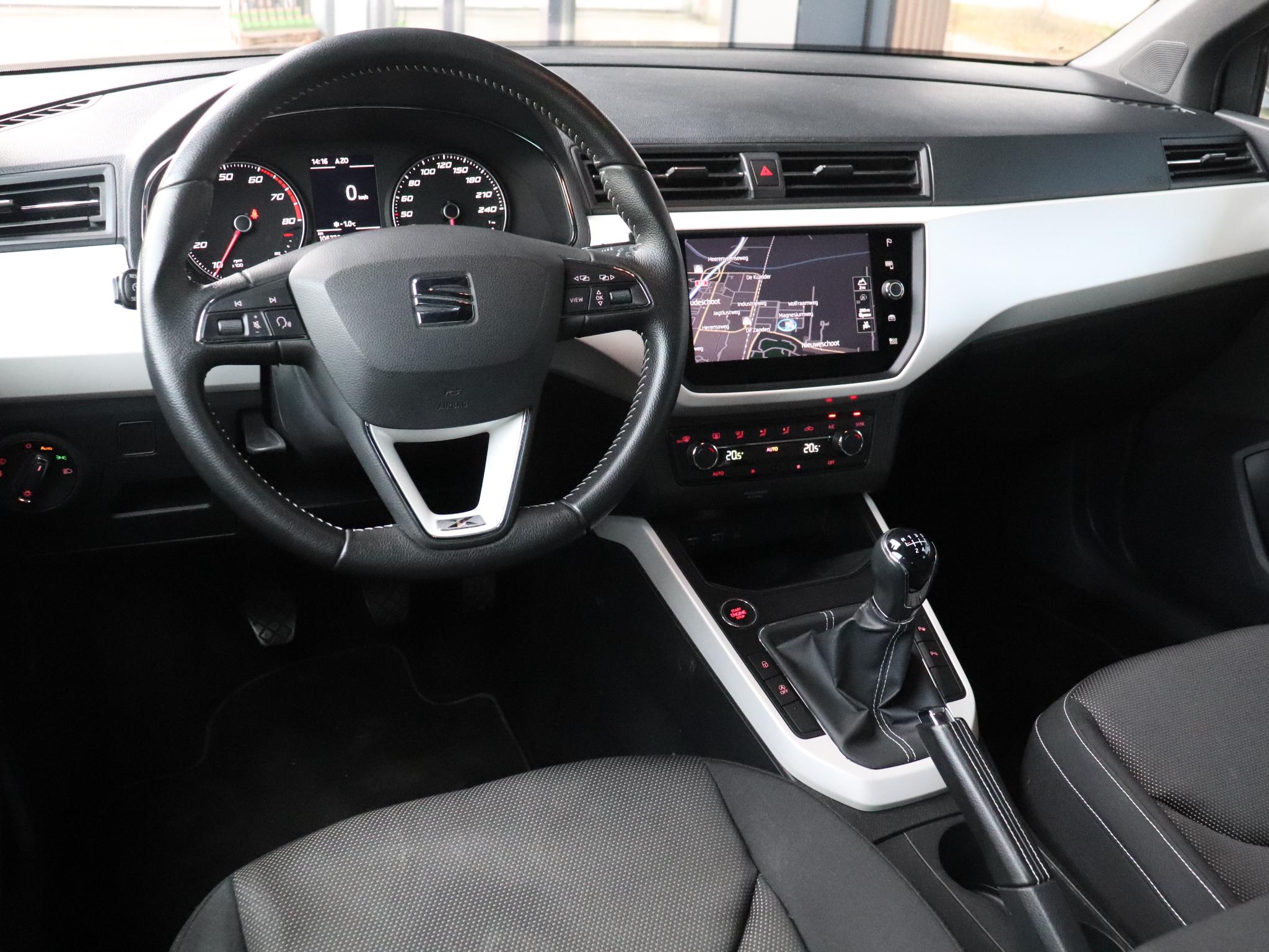 SEAT Arona 1.0 TSI 115pk Xcellence Launch Edition - Afbeelding 3