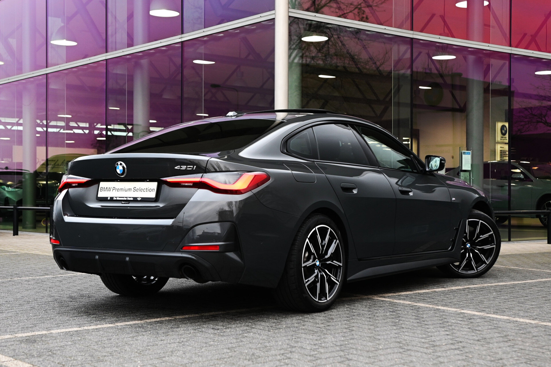 BMW 4 Serie Gran Coupé 430i High Executive M Sport Automaat - Afbeelding 2