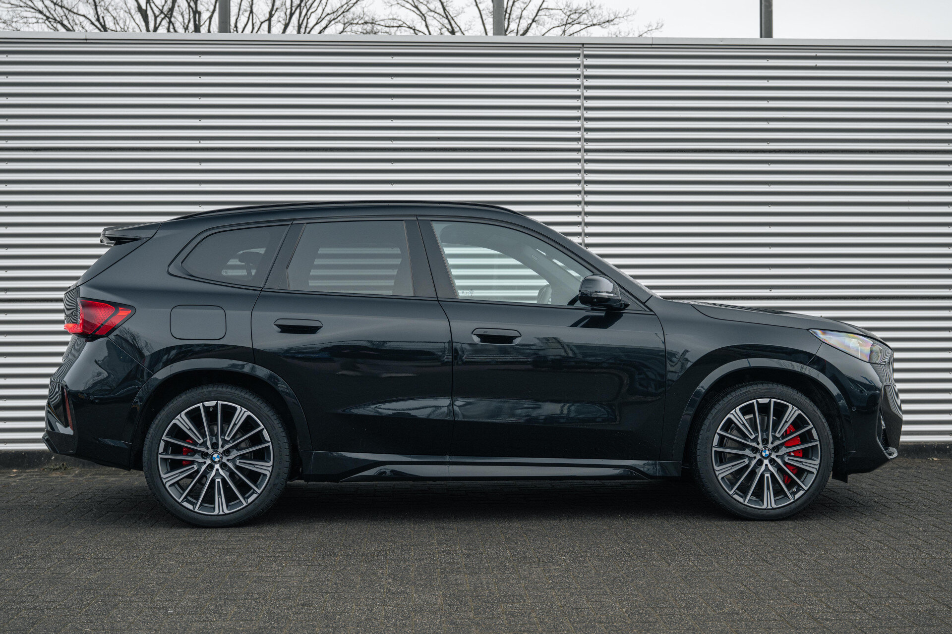 BMW iX1 xDrive30 High Executive M Sport - Afbeelding 3