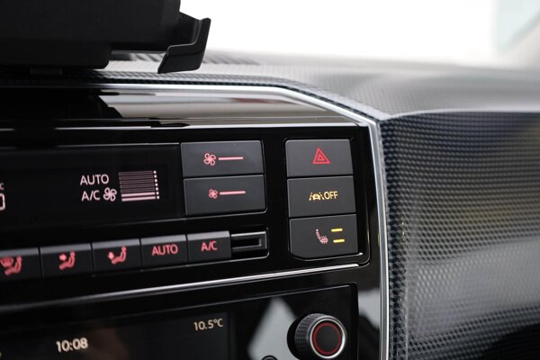 voorstoelen verwarmd