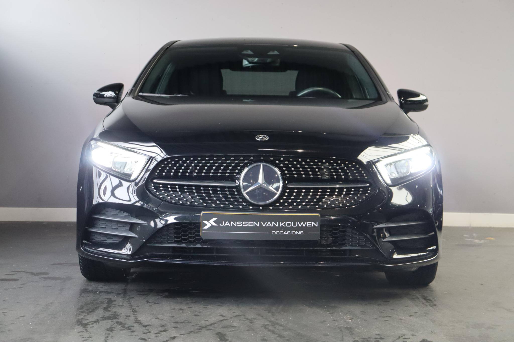 Mercedes-Benz A-Klasse 200 Business Solution AMG - Afbeelding 2