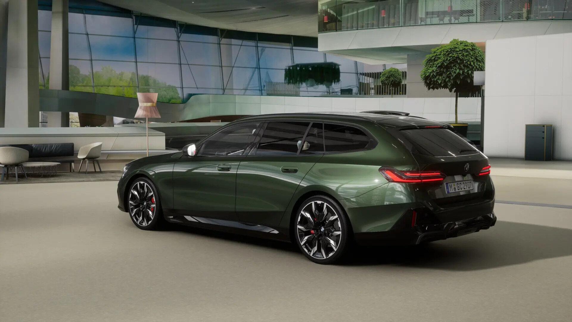 BMW 5 Serie Touring 530e M Sport Automaat - Afbeelding 2