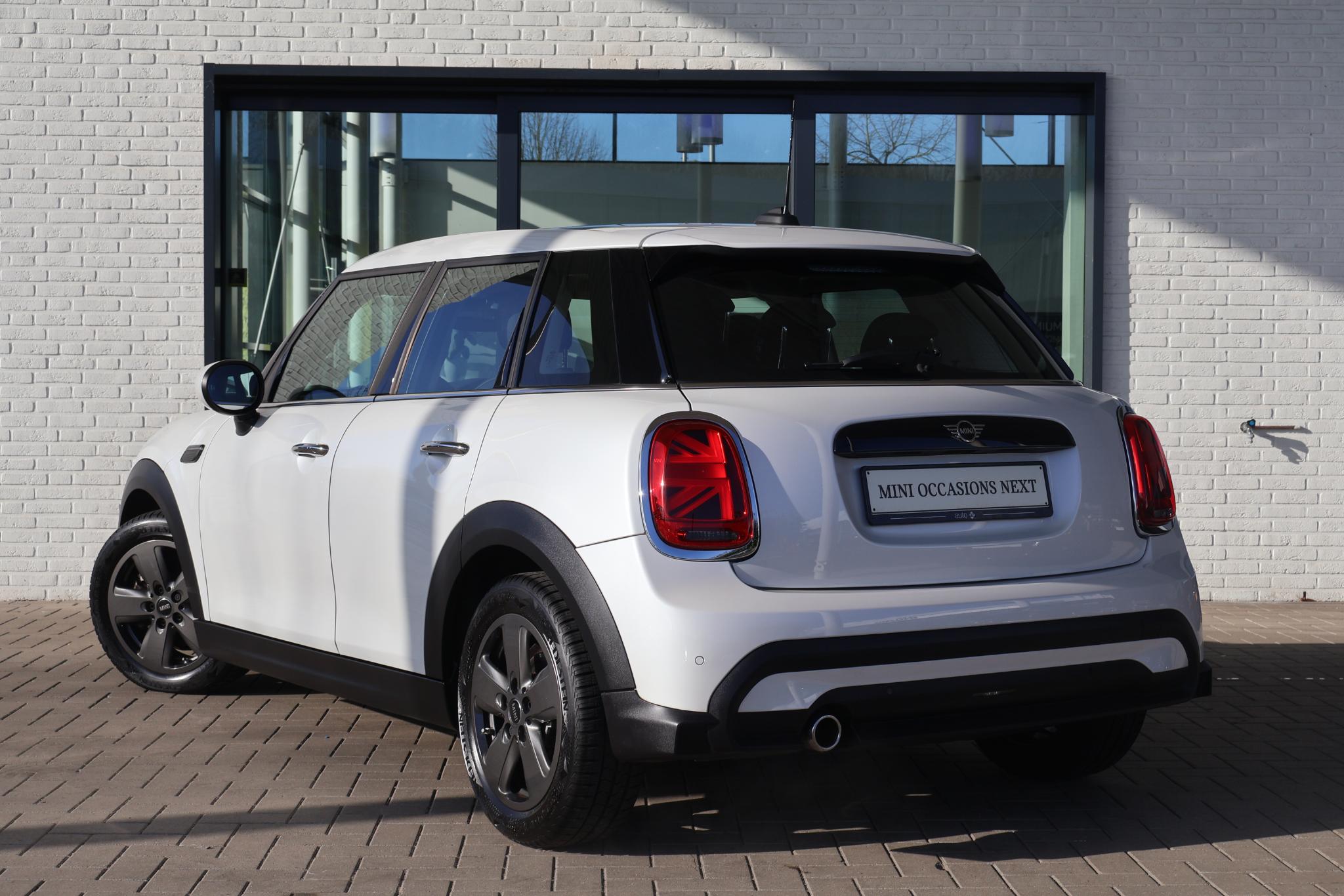 MINI 5-deurs 1.5 Cooper Classic - Afbeelding 2