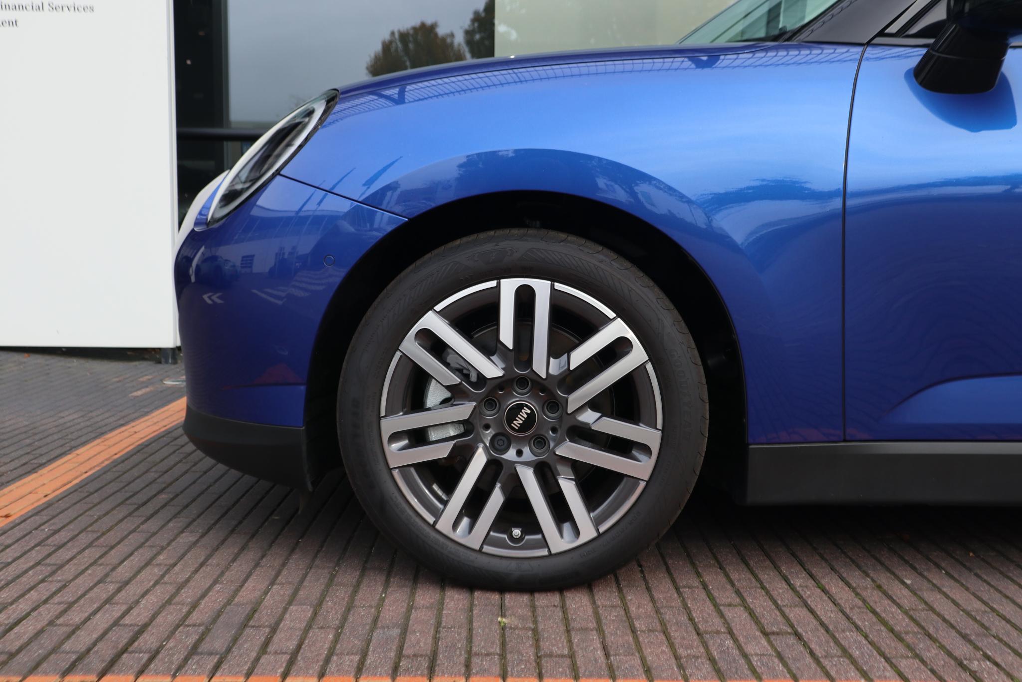 MINI 3-Deurs Cooper E - Afbeelding 4