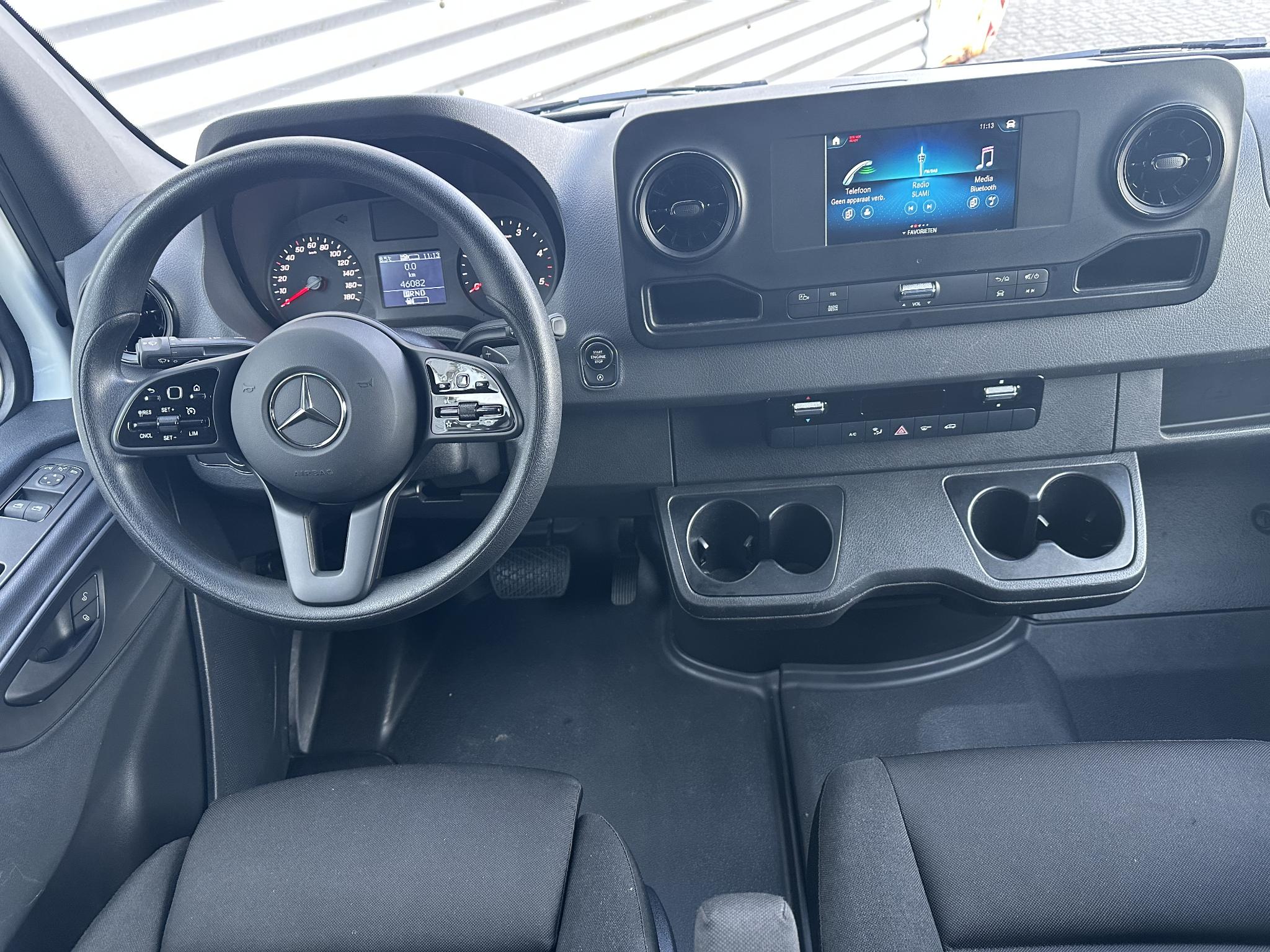 Mercedes-Benz Sprinter 317 CDI  L2H2 Automaat Carplay Navigatie Camera - Afbeelding 5
