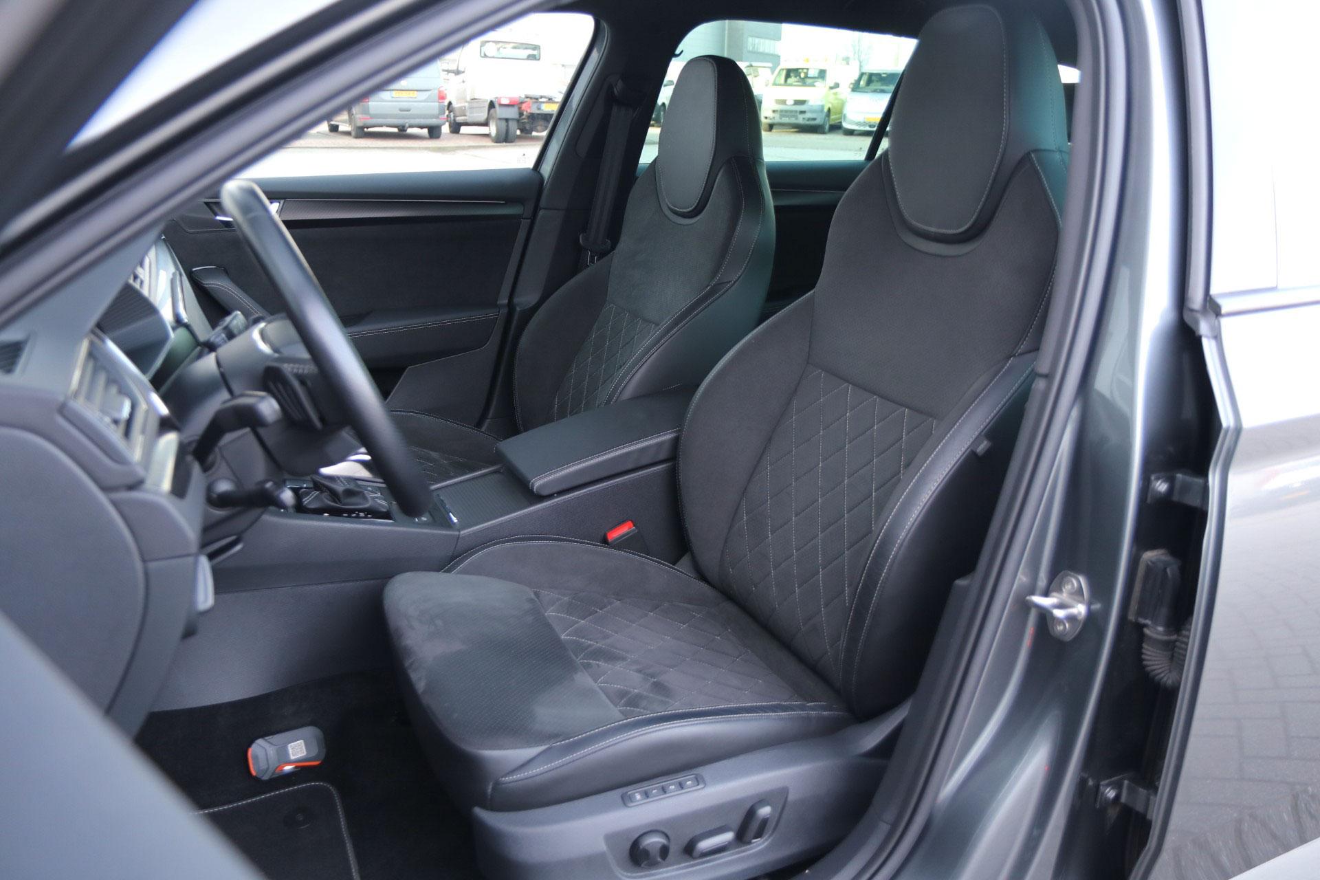 Skoda Superb Combi 1.4 TSI 218pk iV PHEV Sportline Business - Afbeelding 4