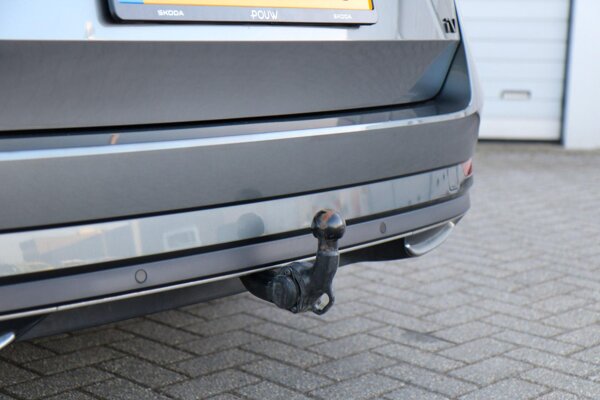 trekhaak uitklapbaar