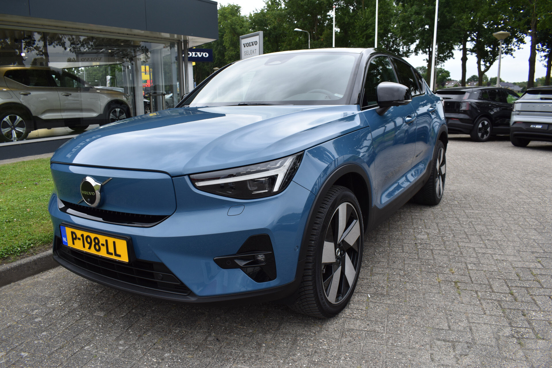 Volvo C40 Recharge 408PK Twin Intro Edition 78 kWh - Afbeelding 3