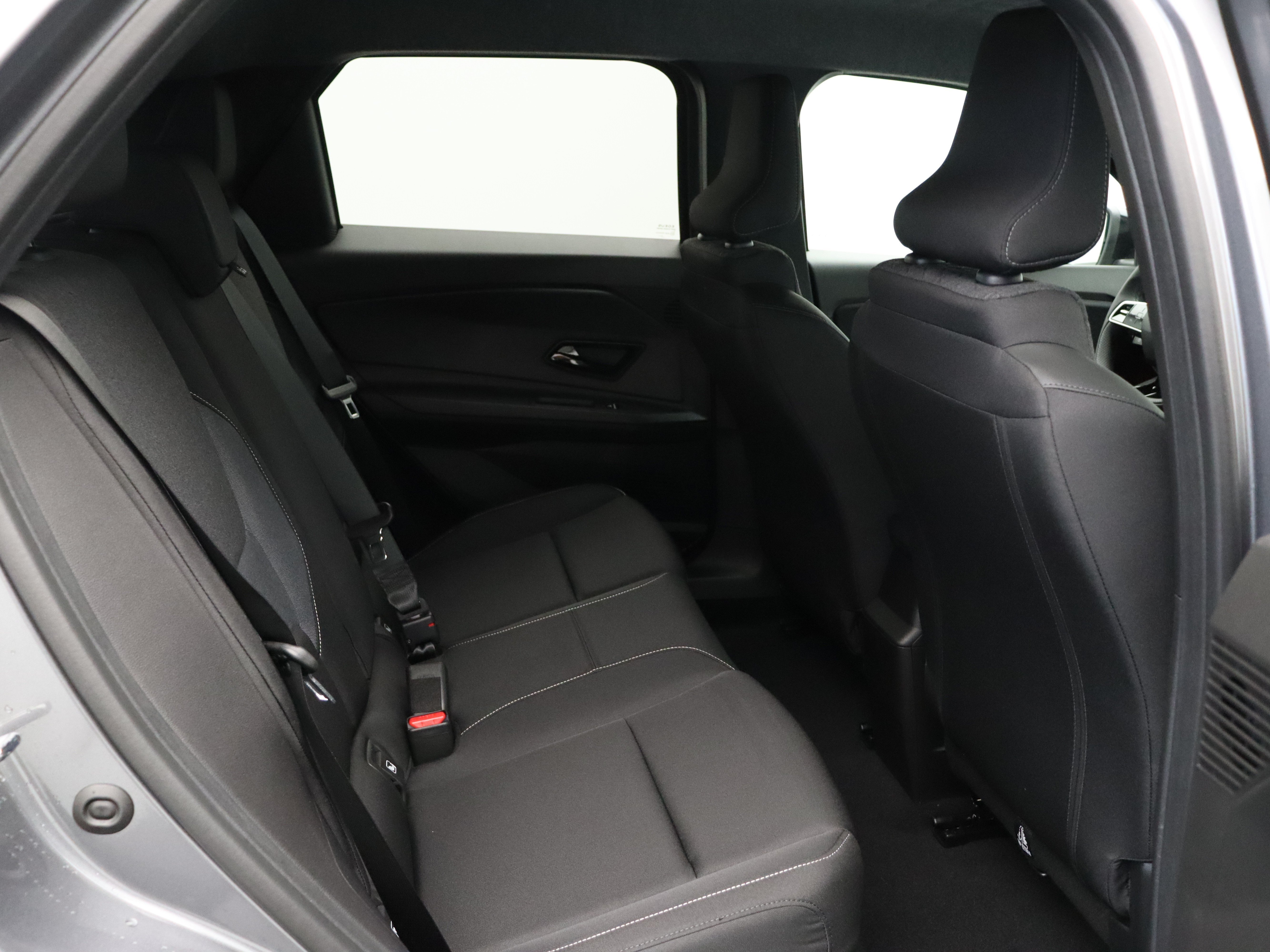 Nissan Micra Advance 52 kWh - Afbeelding 9
