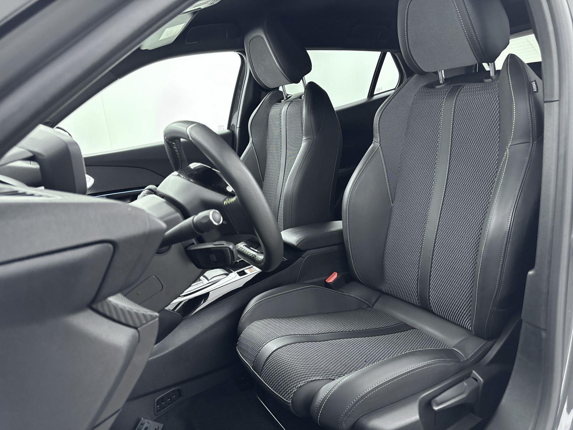Peugeot e-2008 EV GT 54 kWh 156pk - Afbeelding 5