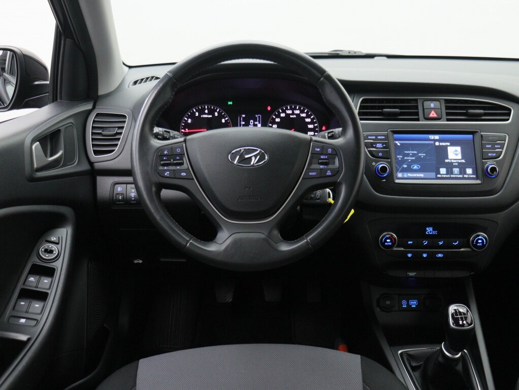 Hyundai i20 1.0 T-GDI Comfort + Navigatie | All-seasonbanden | Dealer onderh - Afbeelding 3