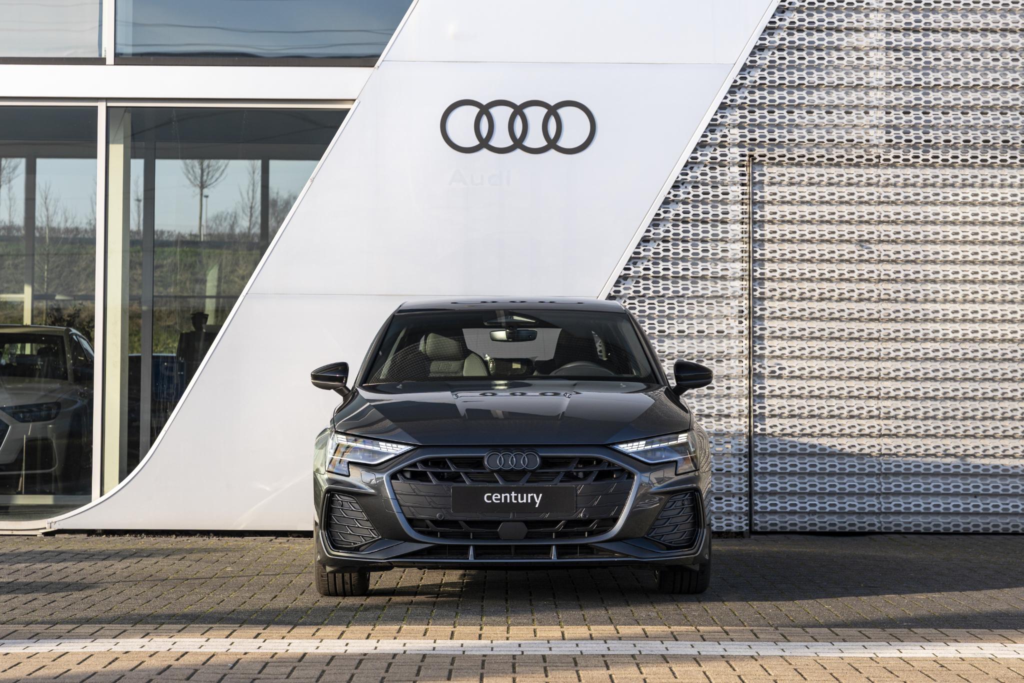 Audi A3 Limousine S edition 35 TFSI 110 kW / 150 PK Limousine 7 vers - Afbeelding 2