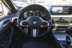 BMW 5 Serie 520i M Sport Automaat - Afbeelding 3