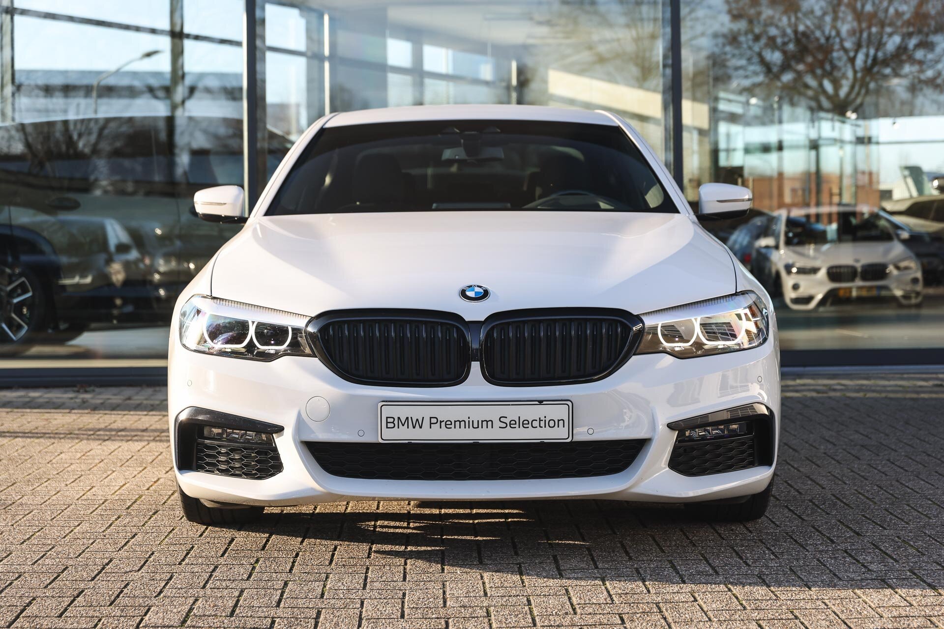 BMW 5 Serie 520i M Sport Automaat - Afbeelding 5