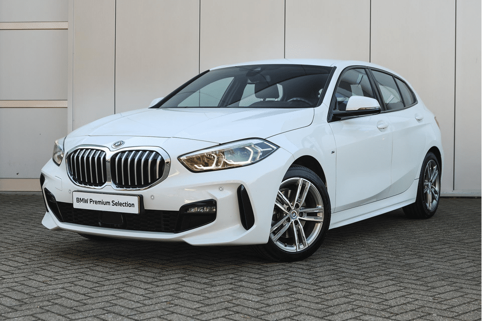 BMW 1 Serie 118i M Sport Automaat - Afbeelding 1