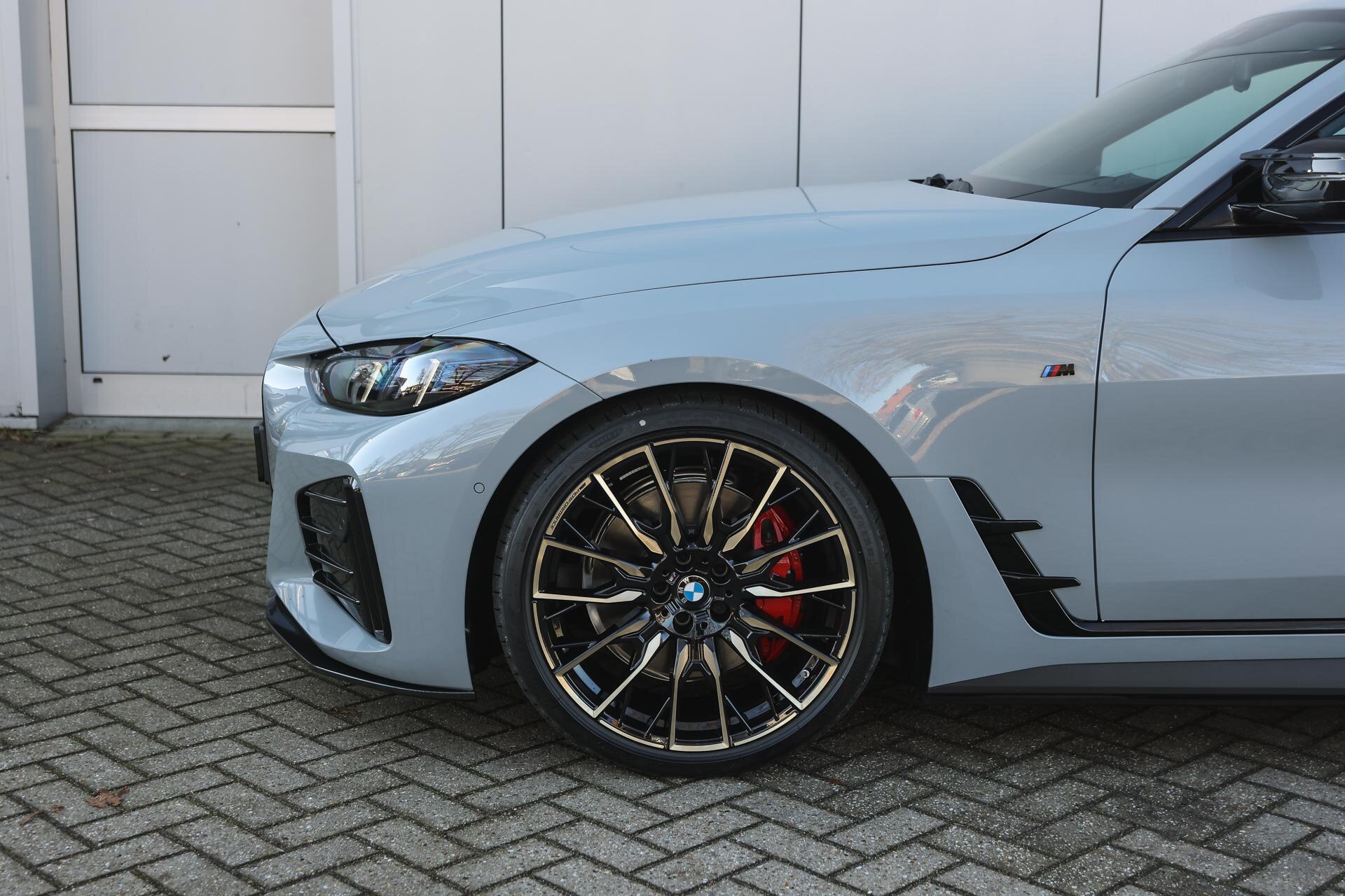 BMW i4 eDrive40 High Executive M Sport - Afbeelding 5