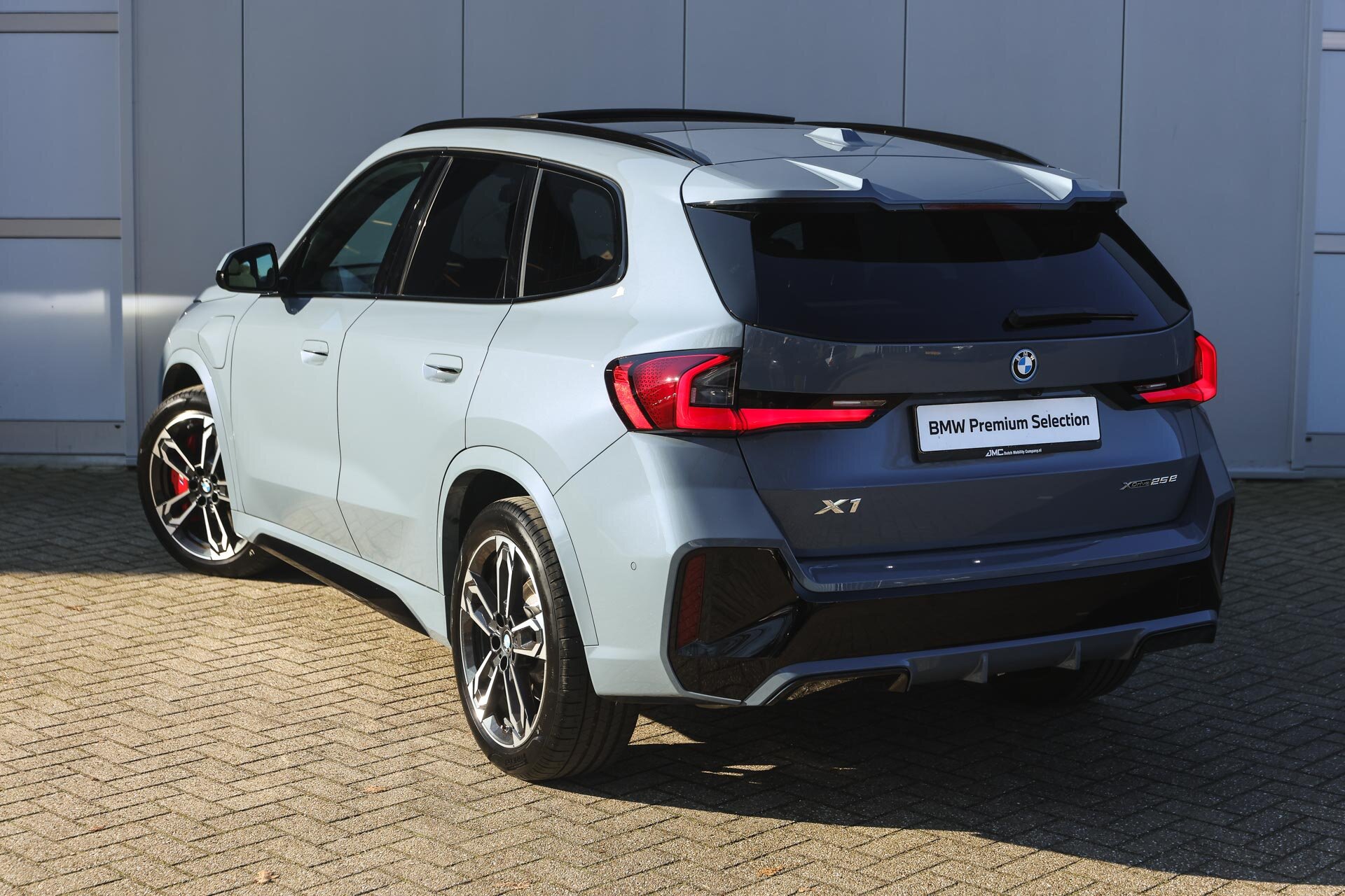BMW X1 xDrive25e M Sport Automaat - Afbeelding 2