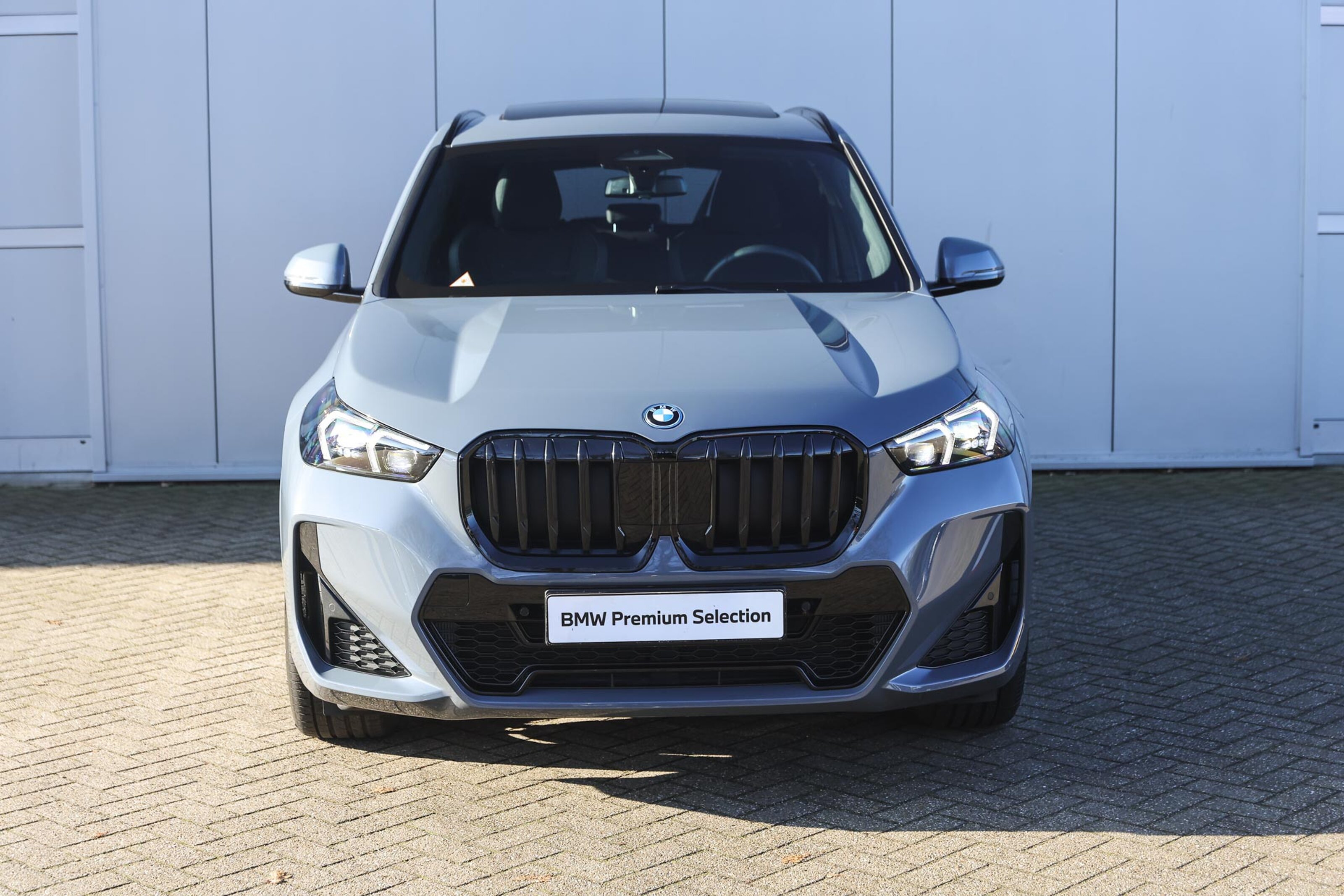 BMW X1 6