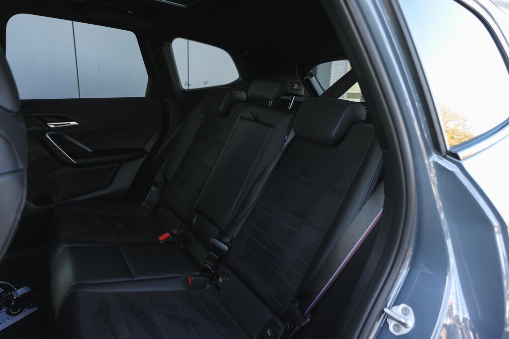BMW X1 12