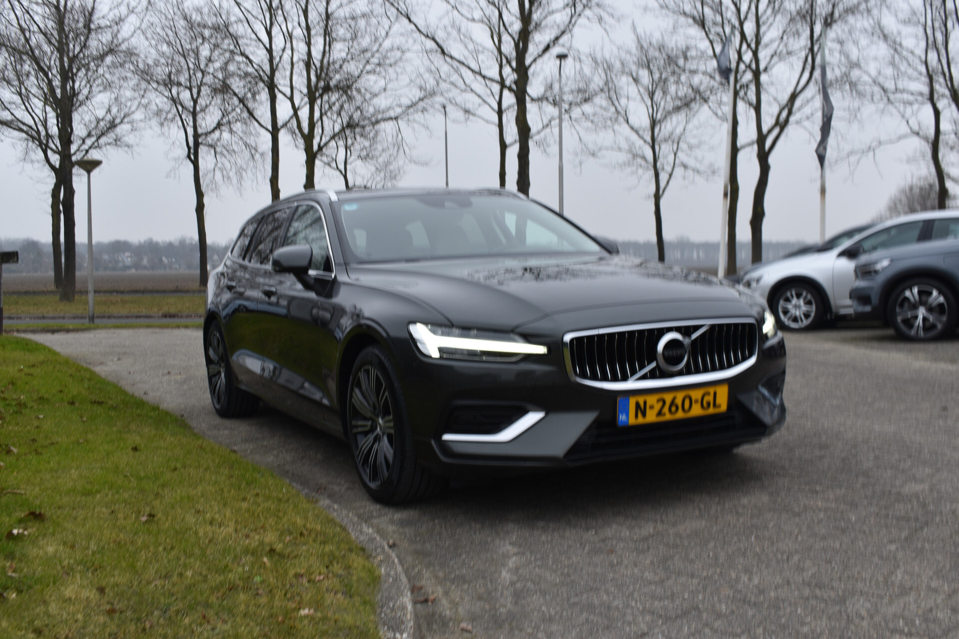 Volvo V60 B3 177PK Automaat Inscription - Afbeelding 2