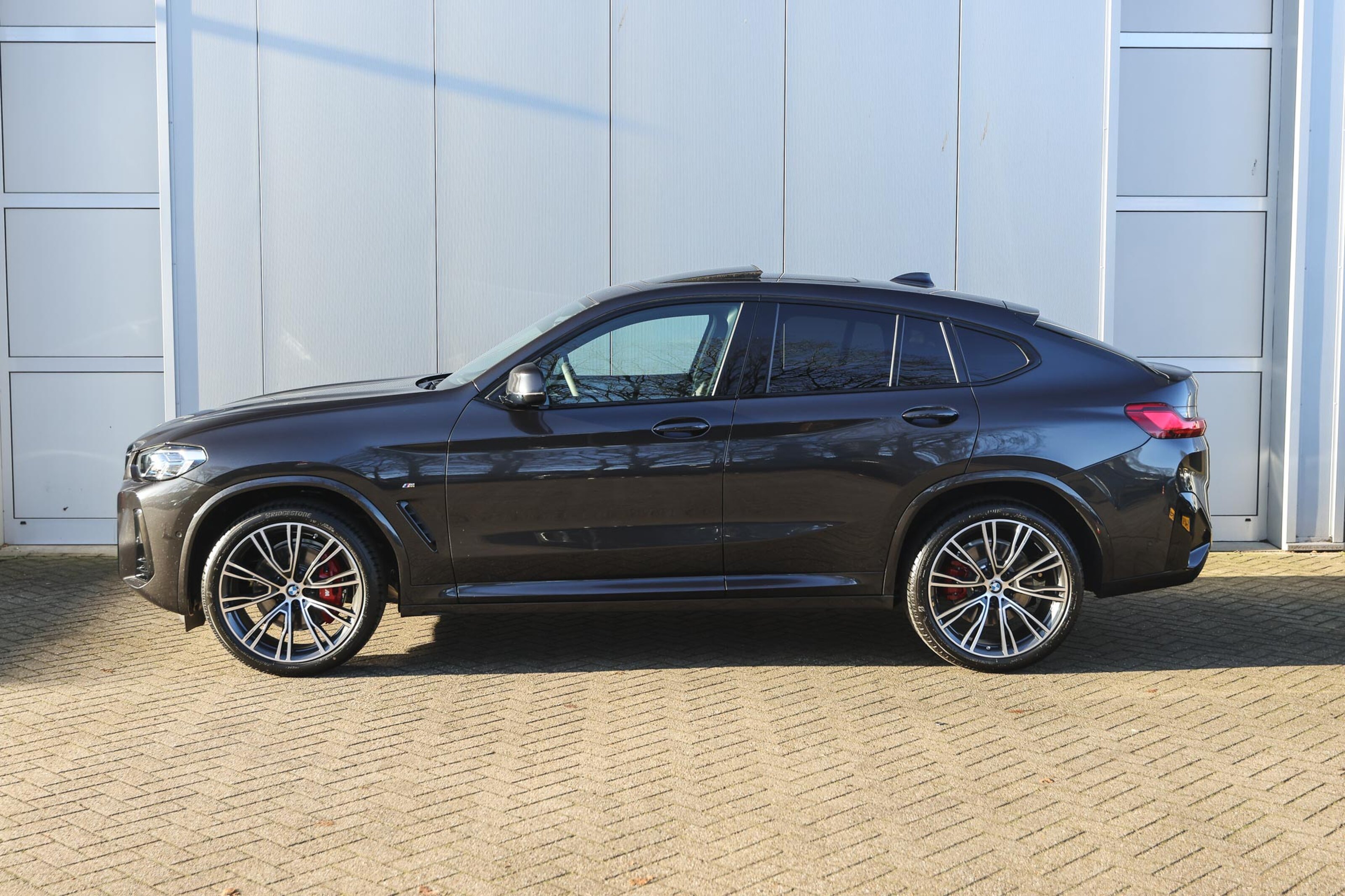BMW X4 8
