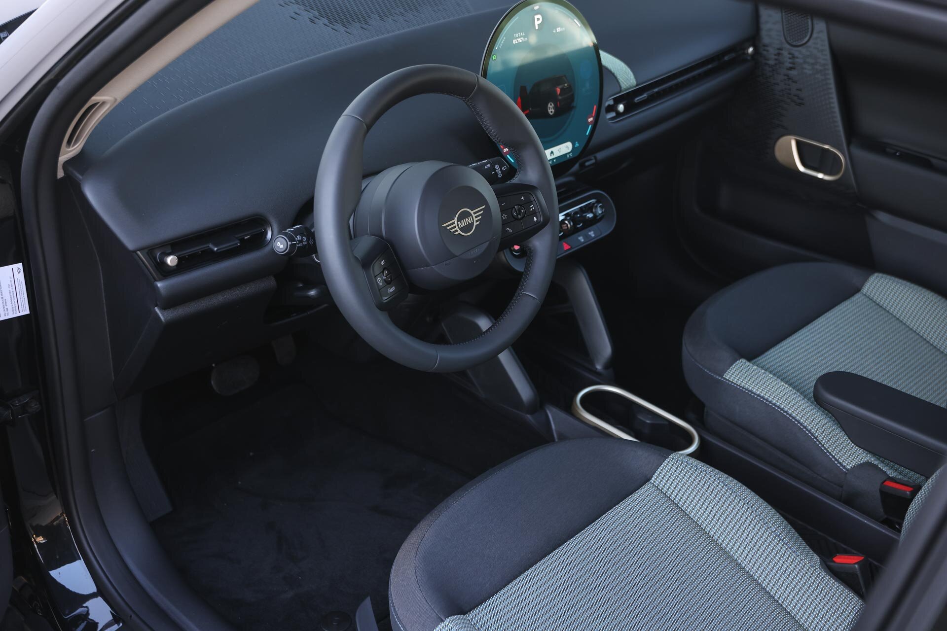 MINI Electric Hatchback Cooper SE - Afbeelding 3