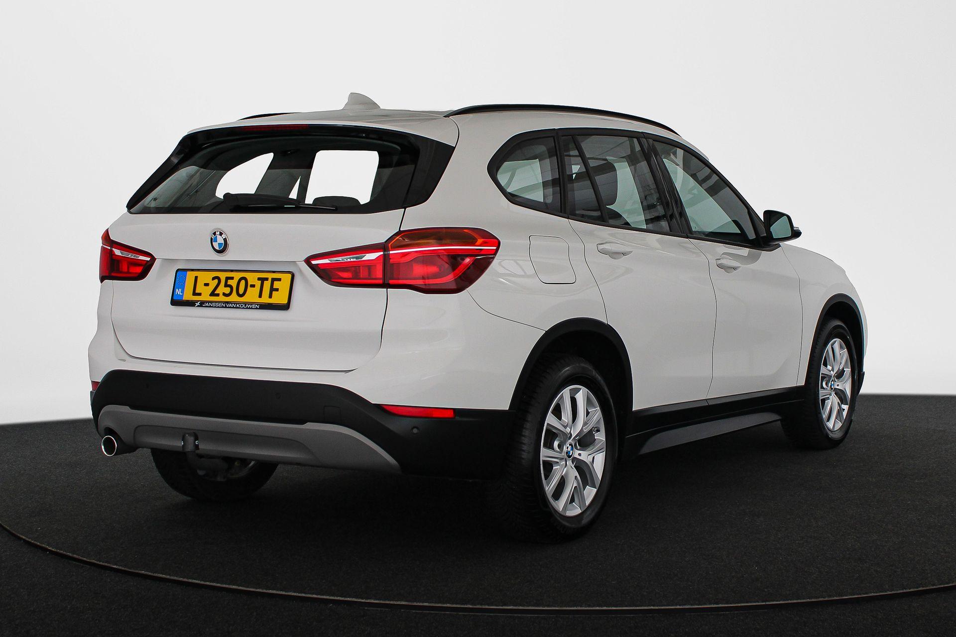 BMW X1 sDrive18i - Afbeelding 3