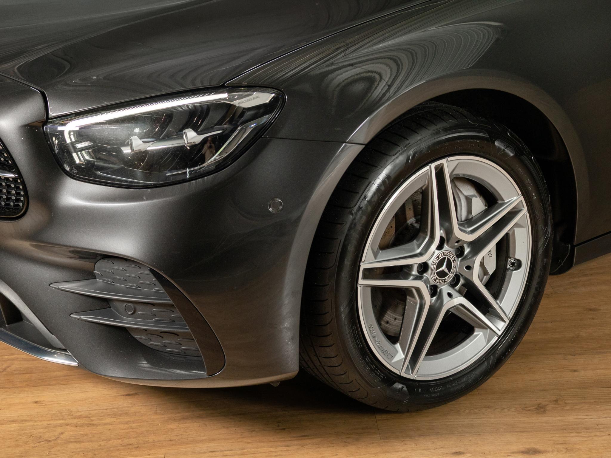 Mercedes-Benz E-Klasse Estate 300 e AMG Line - Afbeelding 5