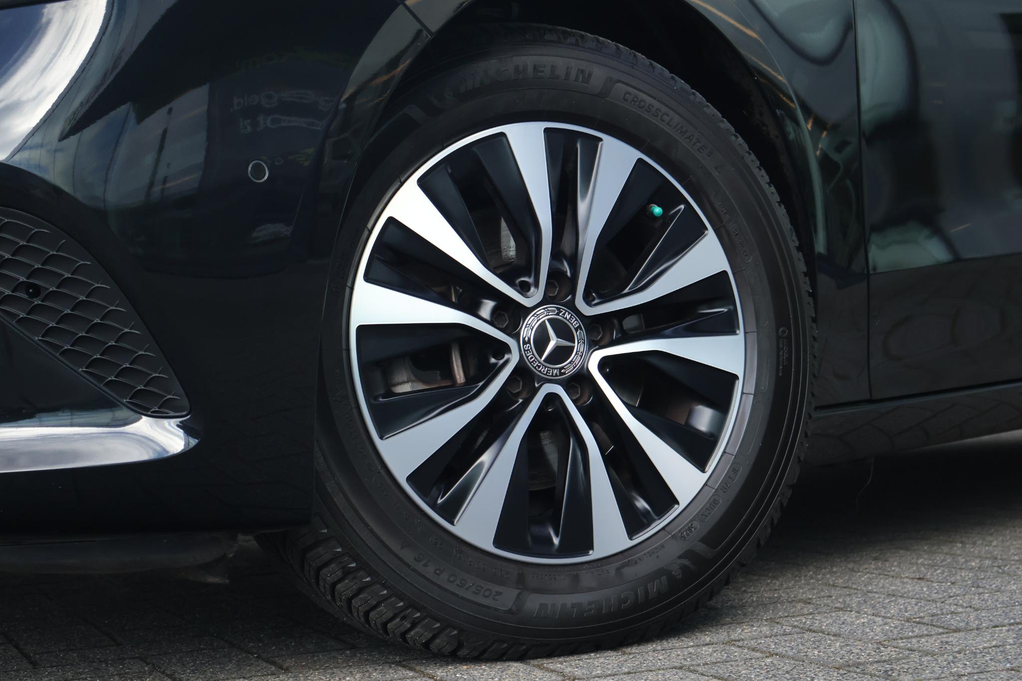 Mercedes-Benz B-Klasse 180 Business Solution Luxury - Afbeelding 4