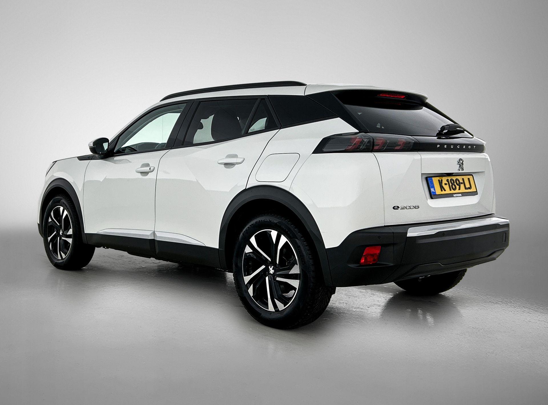 Peugeot e-2008 SUV EV Allure Pack 50 kWh 136pk - Afbeelding 3