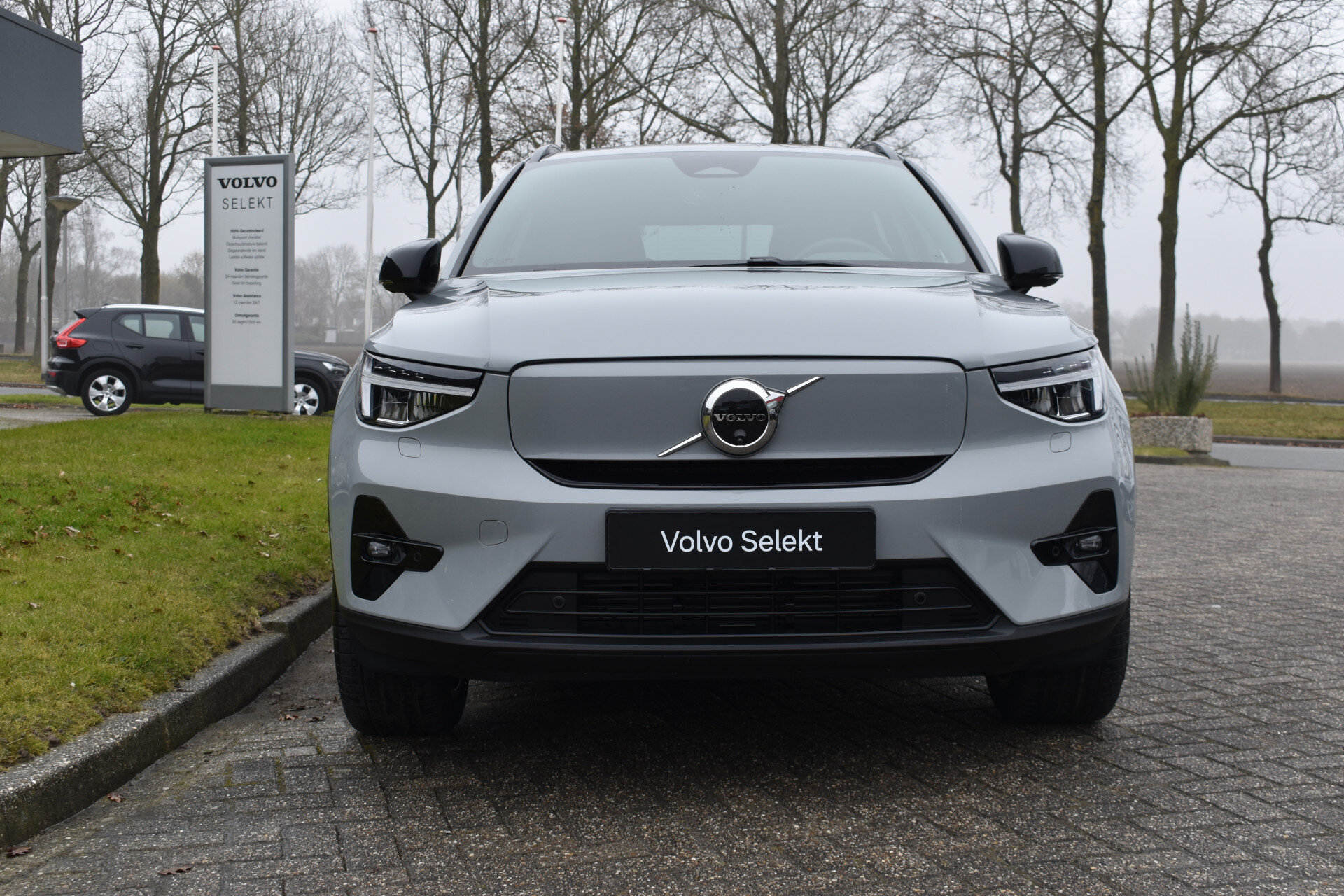 Volvo EX40 Extended Range 252PK Plus 82 kWh - Afbeelding 3
