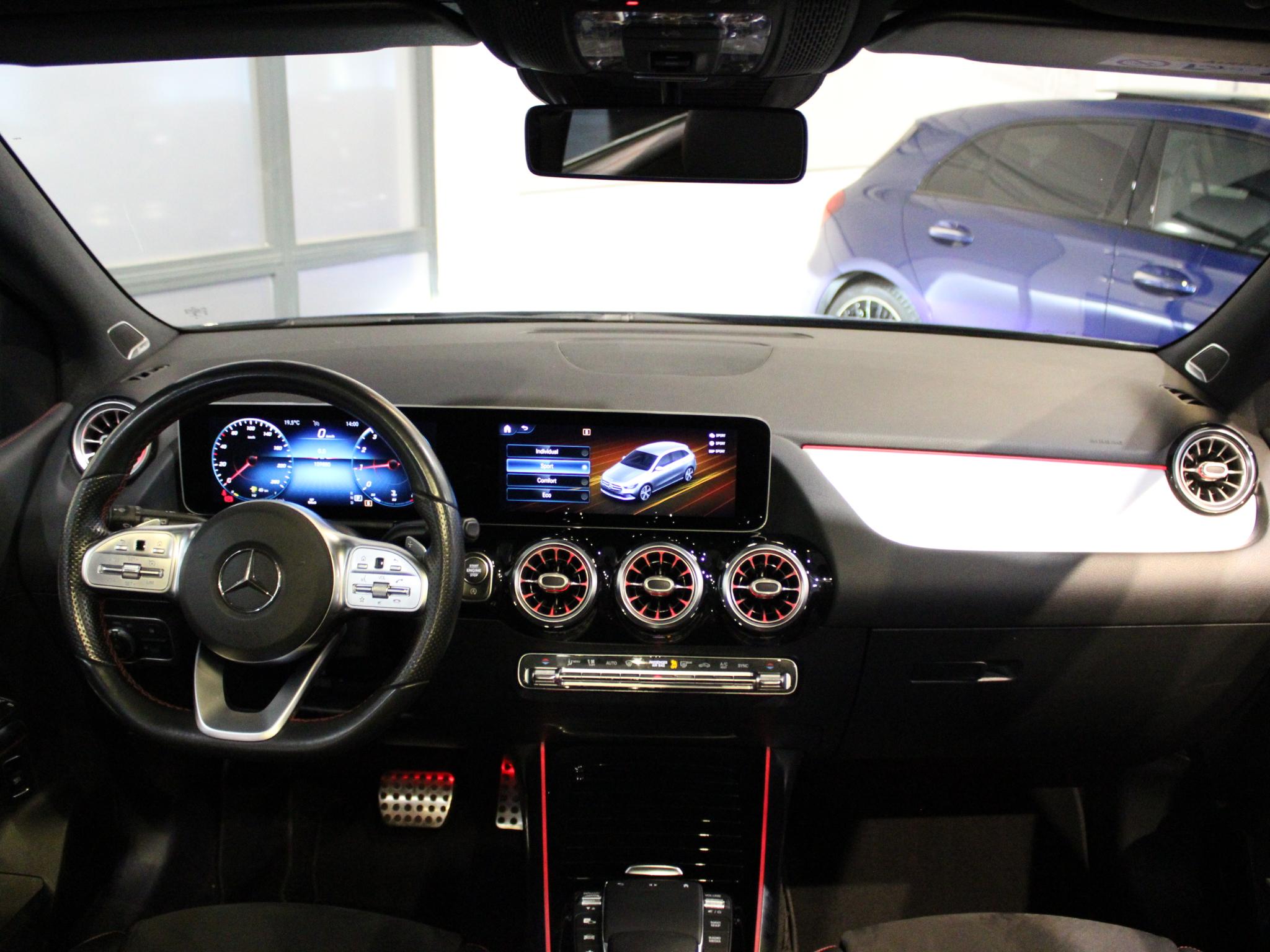 Mercedes-Benz B-Klasse 180 Launch Edition Premium Plus - Afbeelding 4