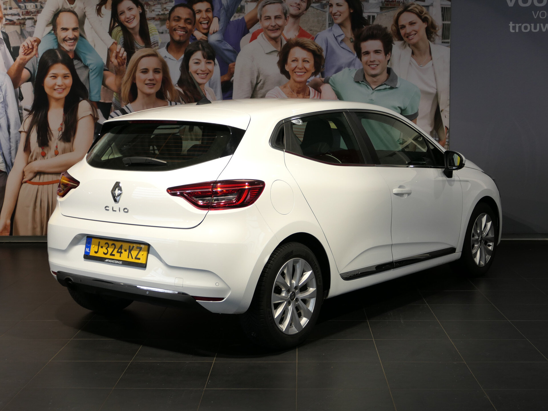 Renault Clio 1.0 TCe Intens - Occasion Lease vanaf €554 p/m - - Afbeelding 3