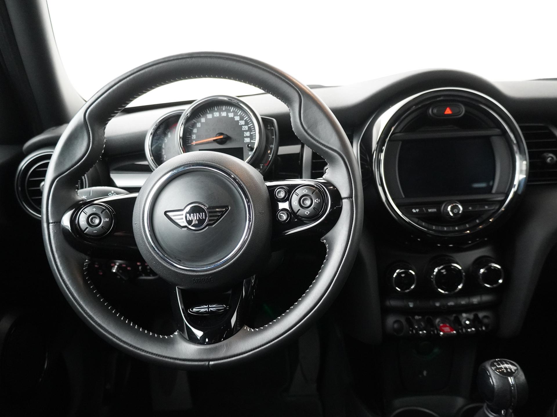 MINI 5-deurs Cooper - Afbeelding 2
