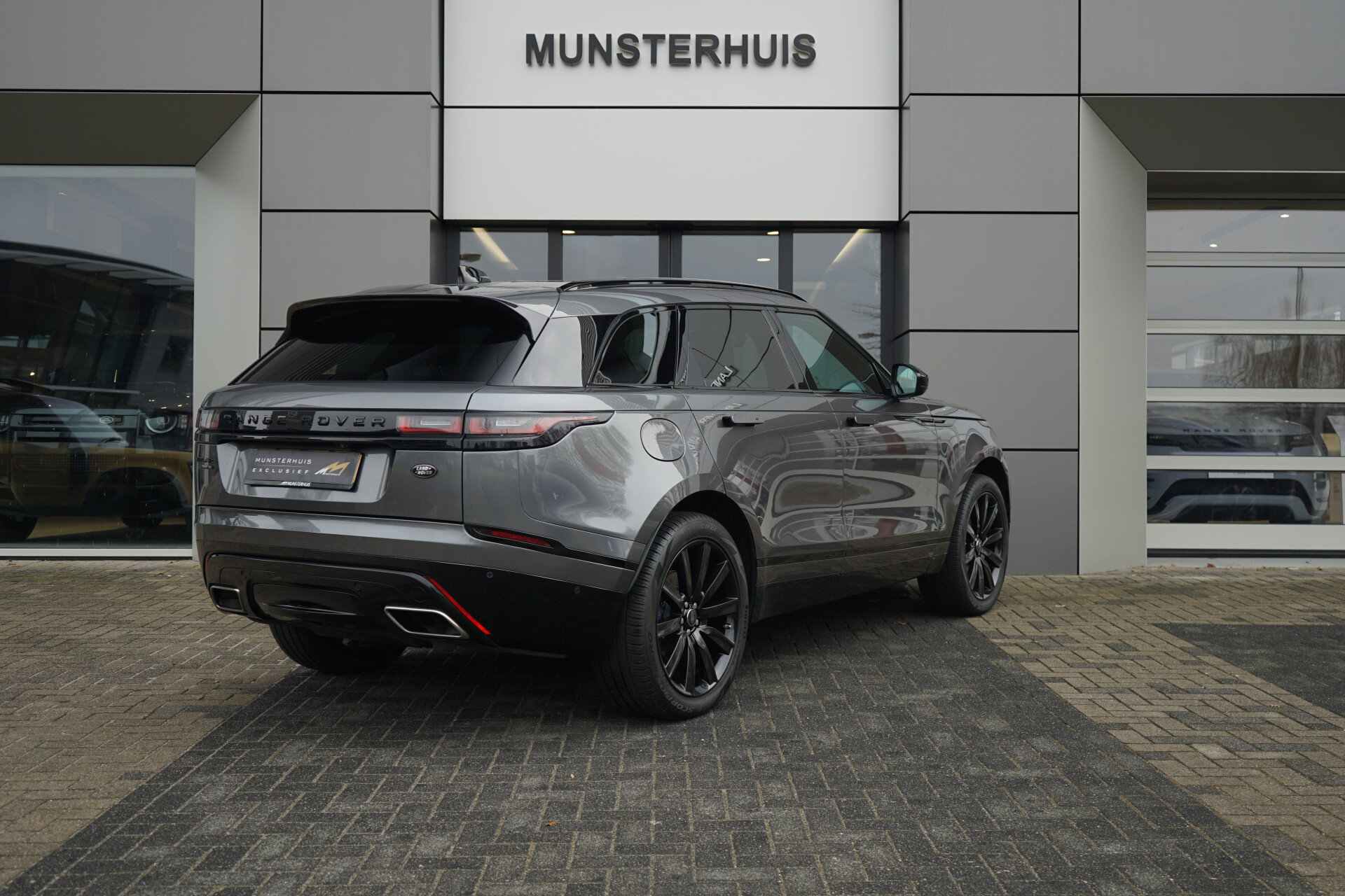 Land Rover Range Rover Velar 2.0 P300 Turbo AWD R-Dynamic SE - Afbeelding 2